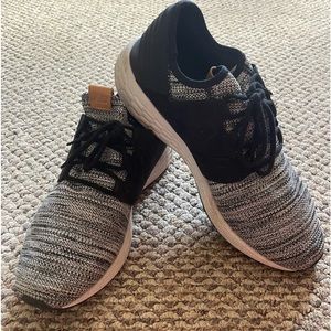 New Balance Men’s Fresh Foam Cruz V1 Sneaker